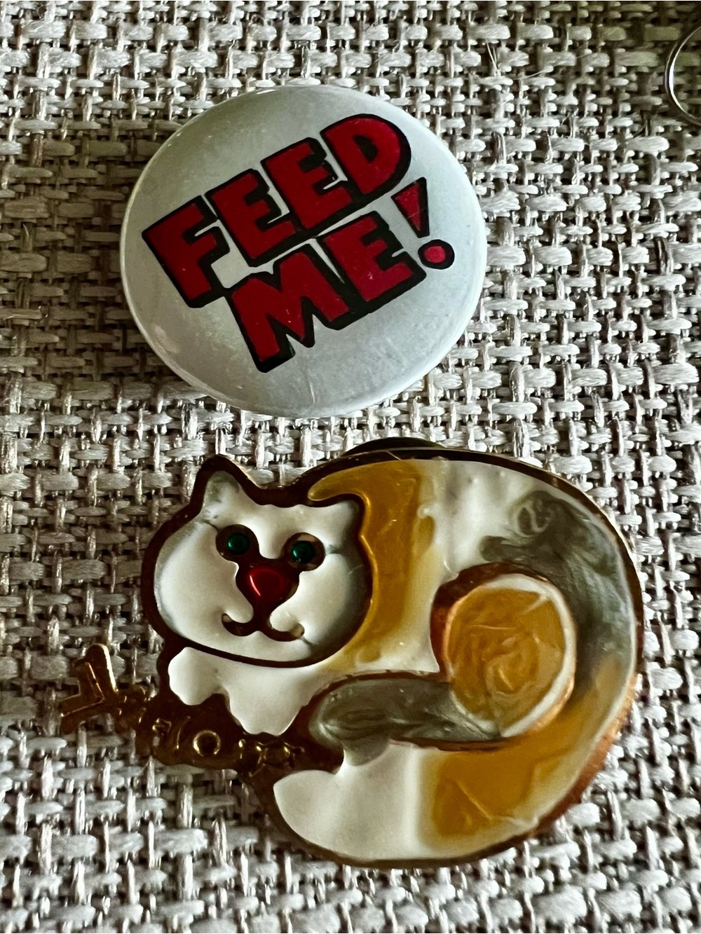 Vintage Happy Fun & Funny Cat Brooch/Pin & Feed Me Pin/Button 80s
